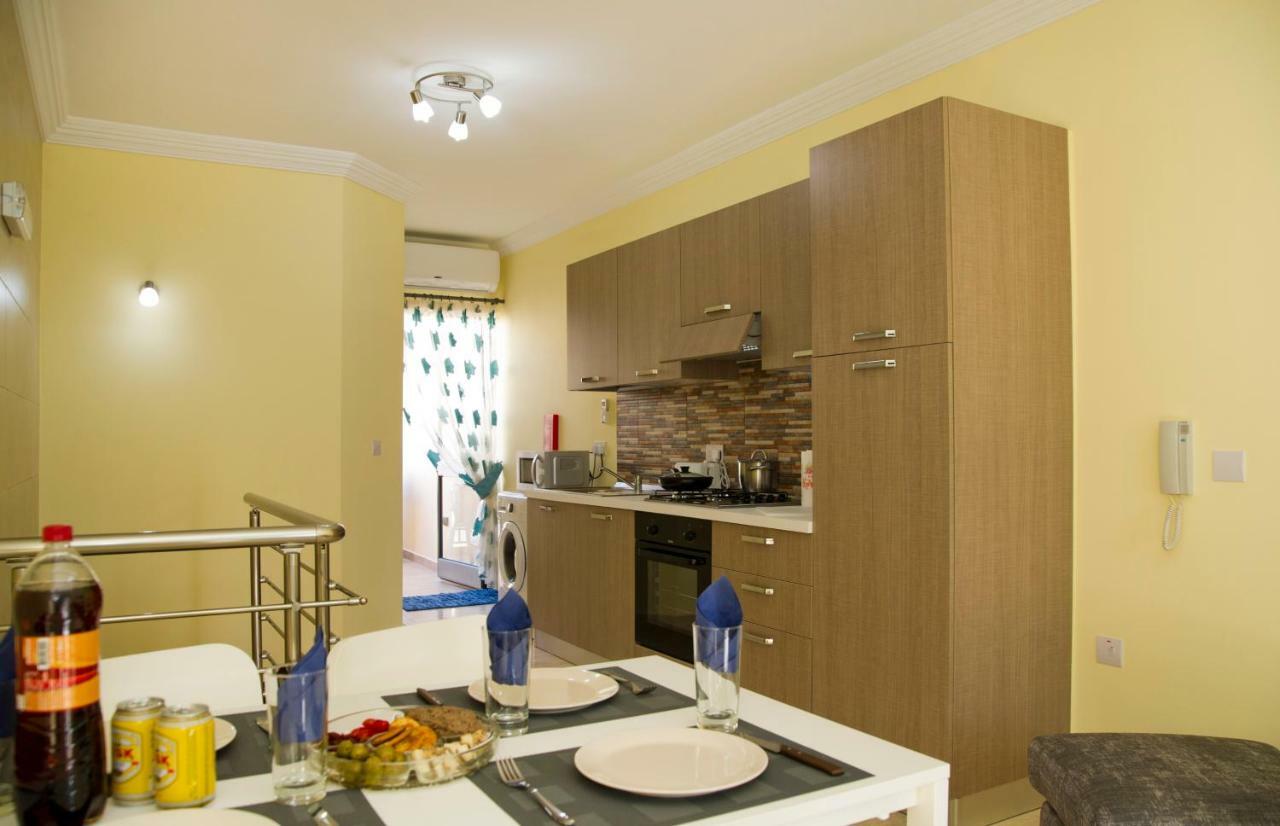 Sliema Duplex 1 Bedroom Apartment With 2 Bathrooms- Sleep 4 Экстерьер фото